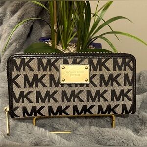 Michael Kors Black and White Logo Zip Wallet